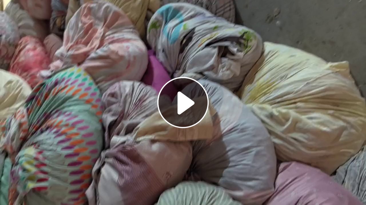 长期出售旧衣服大白，二白，小区货 ，一个月10吨左右