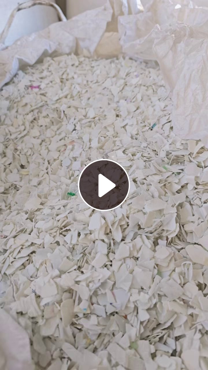 长期出售白乙破碎料，小白破碎料，现货13米一挂车