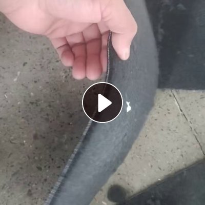 长期出售汽车坐垫边角料，尼龙地毯边角料，一面带胶的，月供二十吨