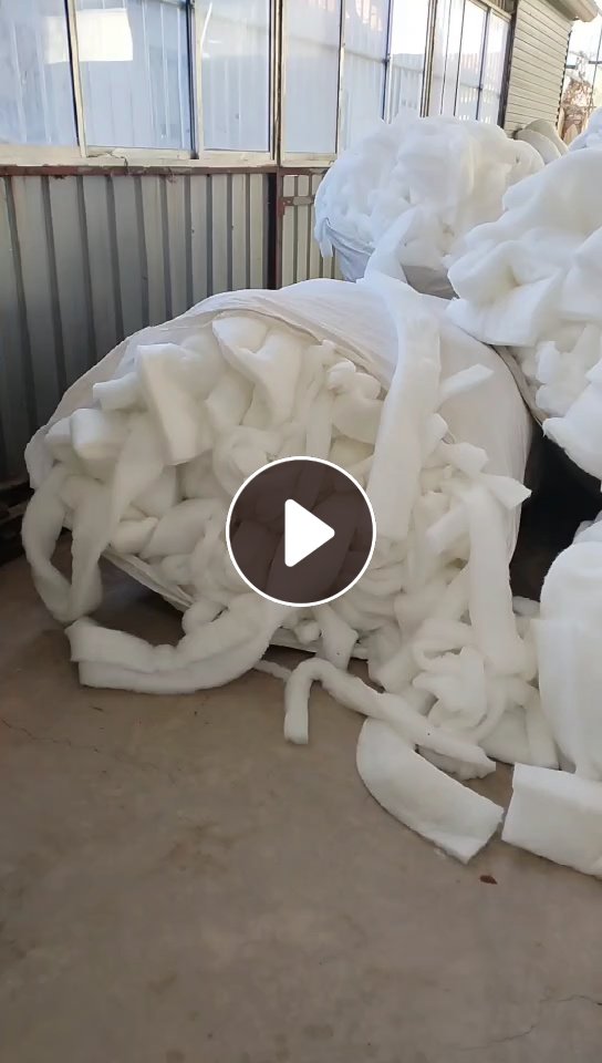 长期出售丝棉下脚料，床垫厂下来的，没有线头，都是干净的，货在山东胶州