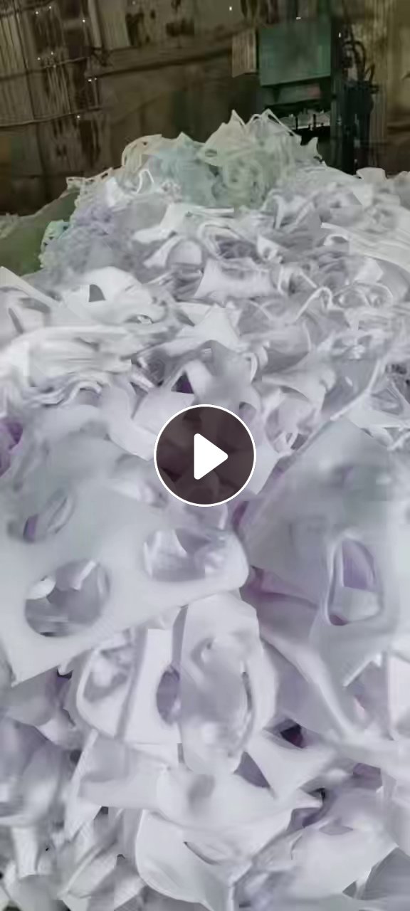 长期大量出售内衣厂下来的海绵，废海绵，内衣海绵，现货一千多吨