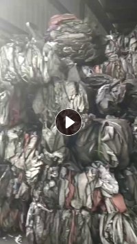 出售废旧吨包，一种是装PVC树脂粉，一种新能源吨包，现货十几吨，长期有货