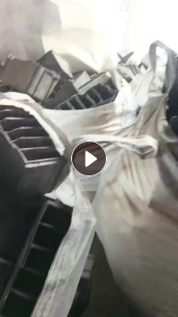 出售pp电瓶壳毛料，拆解好的，现货30吨