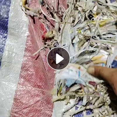 免费送白卡纸洗出来的膜料，月供200吨，基本没有水分