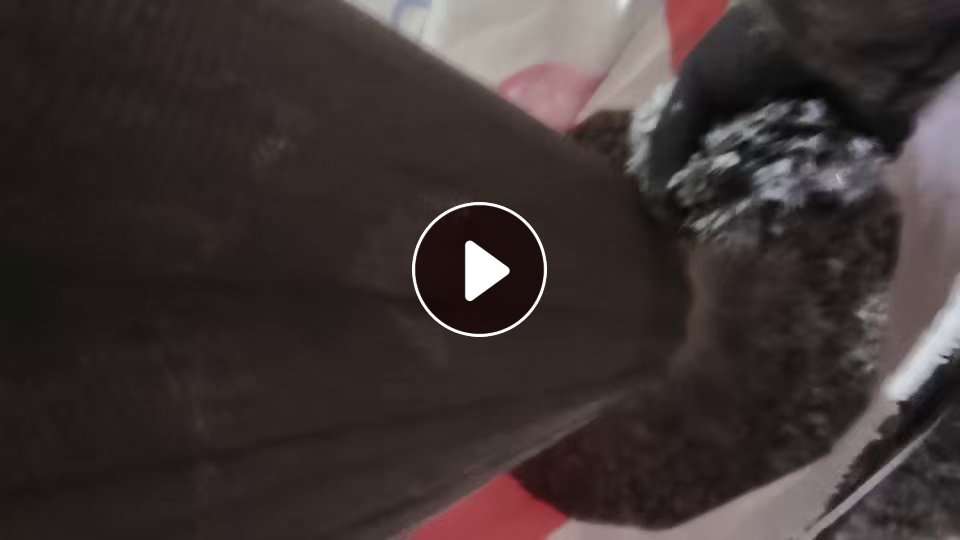 出售干粉铝材膜破碎料，现货几吨