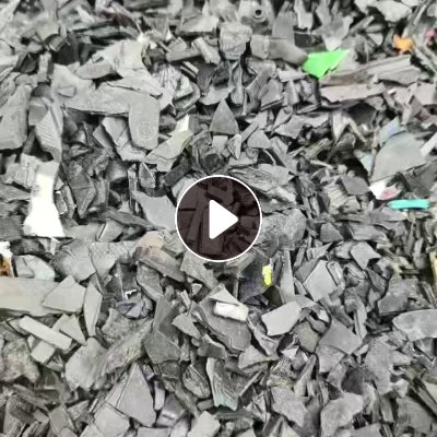 出售电瓶壳破碎料，月供200吨