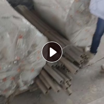 处理卡纸1卷600公斤，白色蜡光纸2卷1200公斤，黑色卡纸3卷600公斤