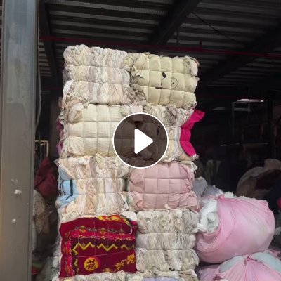 长期出售白色毛衣，羊毛衫，现货有20多吨，货在江苏南京