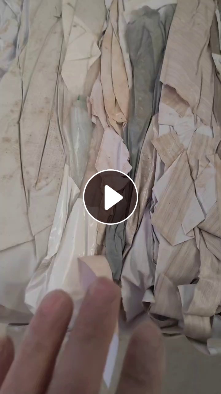 出售PVC墙纸毛料，卷的跟压块料都有