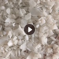 常年出售大白乙破碎料，酱油壶破碎料，月供200多吨