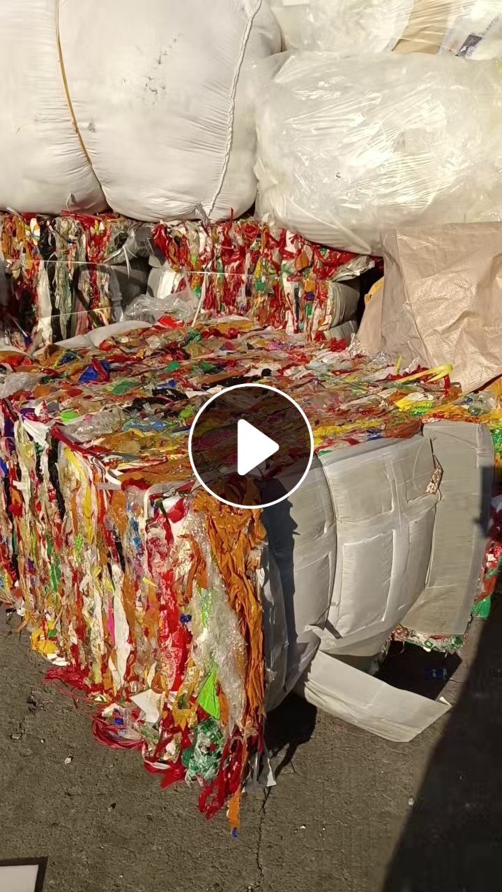 出售泡沫箱撕下来的胶纸，每个月几十吨