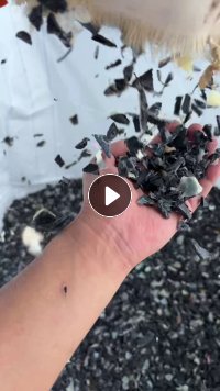 出售油箱破碎料，拆车厂下来的油箱料，水粉全漂料，月供200多吨