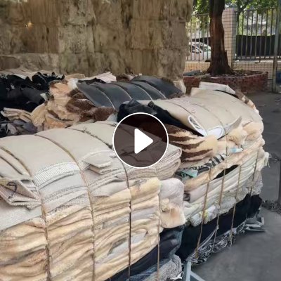 长期出售办公室地毯下脚料，pvc复合pet地毯边角料，现货几十吨