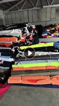 长期出售沙发布，四面弹，春亚纺，T400，黑色裤子料，贴膜雨衣布等各种小卷布