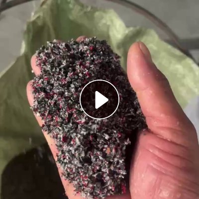 专做PVC吹毛料，2.0环保料，铺料，有需要的联系