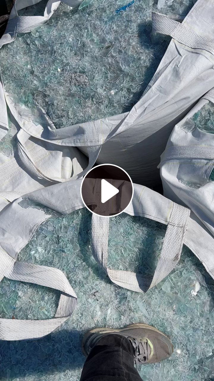 求购干粉透苯破碎料，冰箱抽屉破碎料，干净的透苯板材废料也收