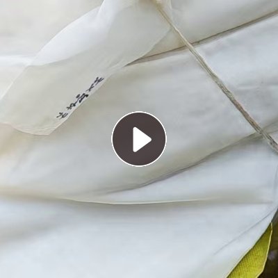 织布厂长期出售白色涤纶废布，白色锦纶废布，有分开，现货各有四五吨，货在河南南阳