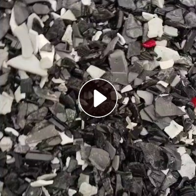 出售PC灯芯破碎料，每个月四五十吨，现货25吨