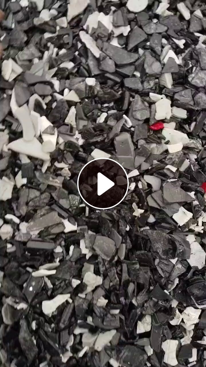 出售PC灯芯破碎料，每个月四五十吨，现货25吨