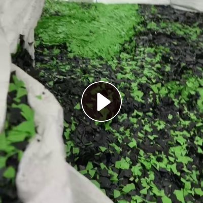 出售PET热敷PE破碎料，现货几十吨