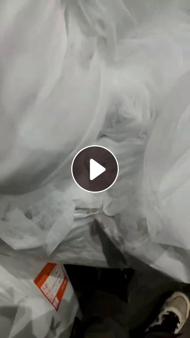 长期出售热风无纺布厂下来的热风无纺布边角料，热风棉，现货有十几吨，货在福建泉州