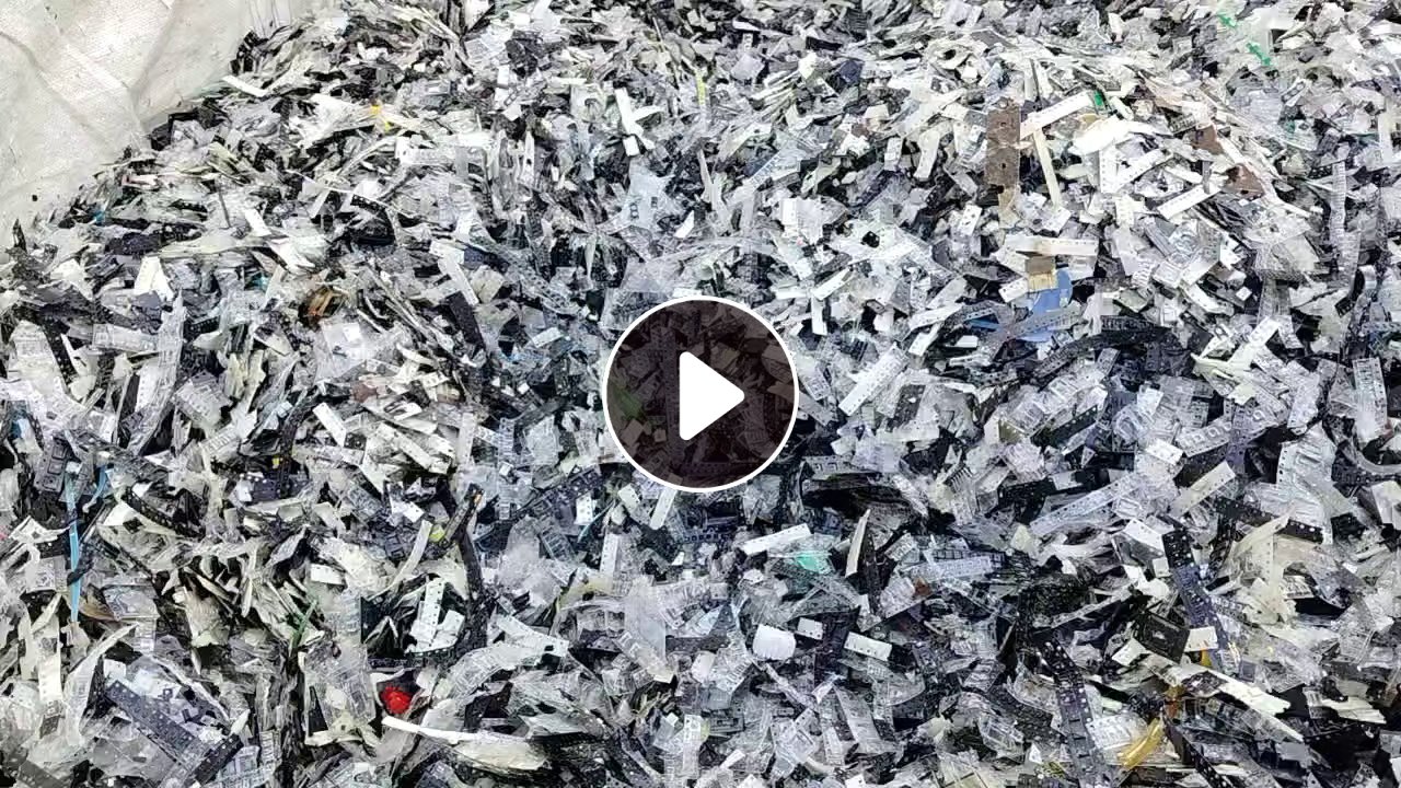 出售PS电子载带破碎料，水洗的，现货30吨左右