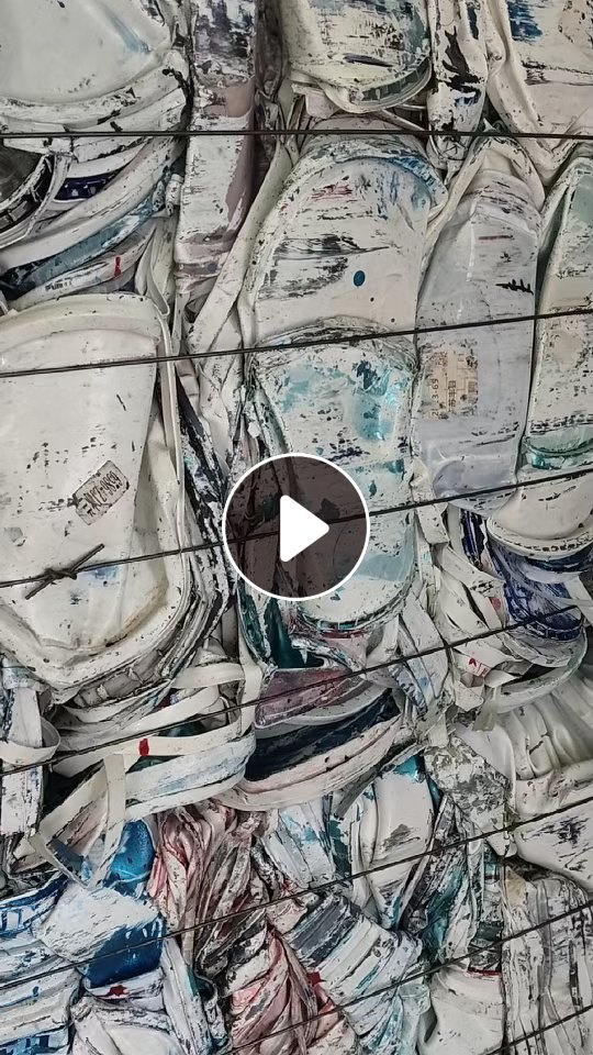 出售纯新的PP水性漆桶，只用一次，黑白各一车