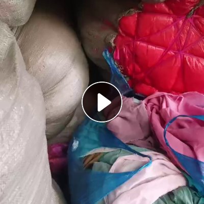 长期出售做婚纱，旗袍下来的雪纺布，缎子布，亮片布，都是大块布，现货两三吨