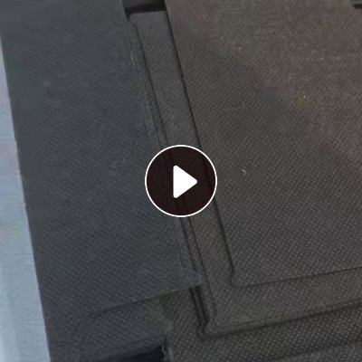 长期出售pet膜，有无胶的有胶的复合的（白色黑色复合无纺布的），混一起统货出，月供60吨