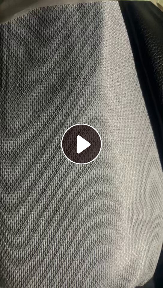 现货处理一批出口外贸退下来的小荔枝PVC皮革，现货400多卷，都是一等品，货在河北保定