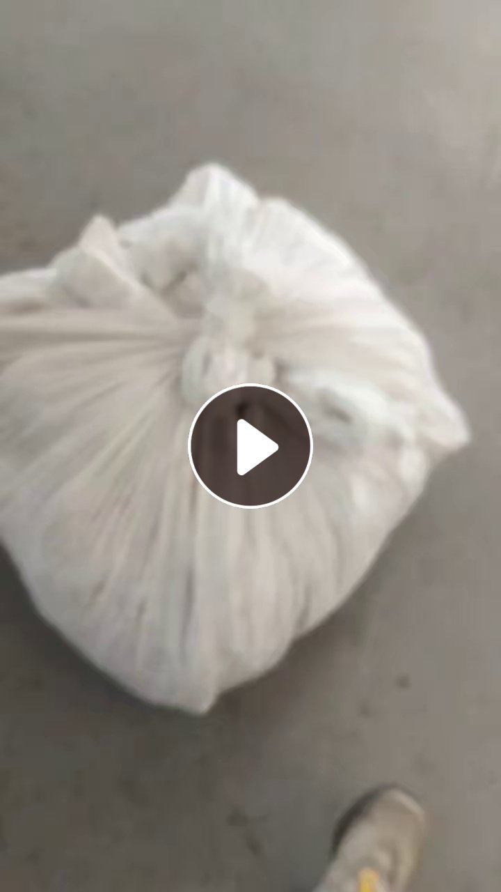 长期出售旧衣服大白，白料，开花料，货在河北邢台，现货有大约9.6米一车，货在河北邢台