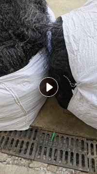 出售做短纤下来的丙纶废丝，PP废丝，有黑色和白色，用的是镇海石化Y26,现货有9.6米一车