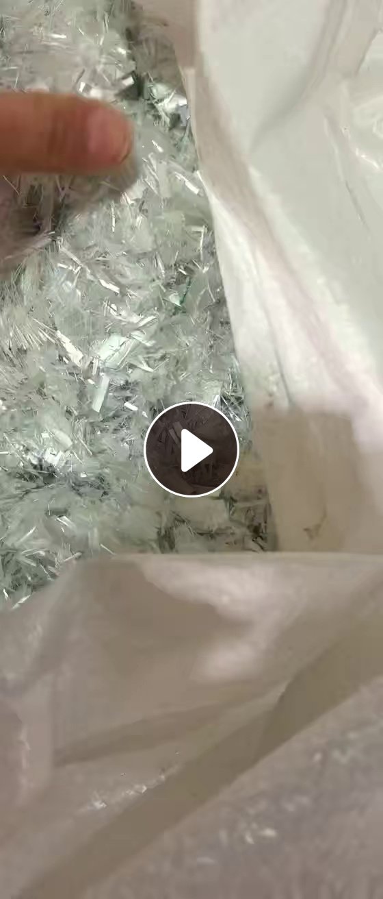 长期出售玻璃纤维短纤，玻璃纤维，12毫米长，现货80吨