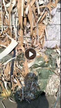 出售PVC地板革废料，现货30吨