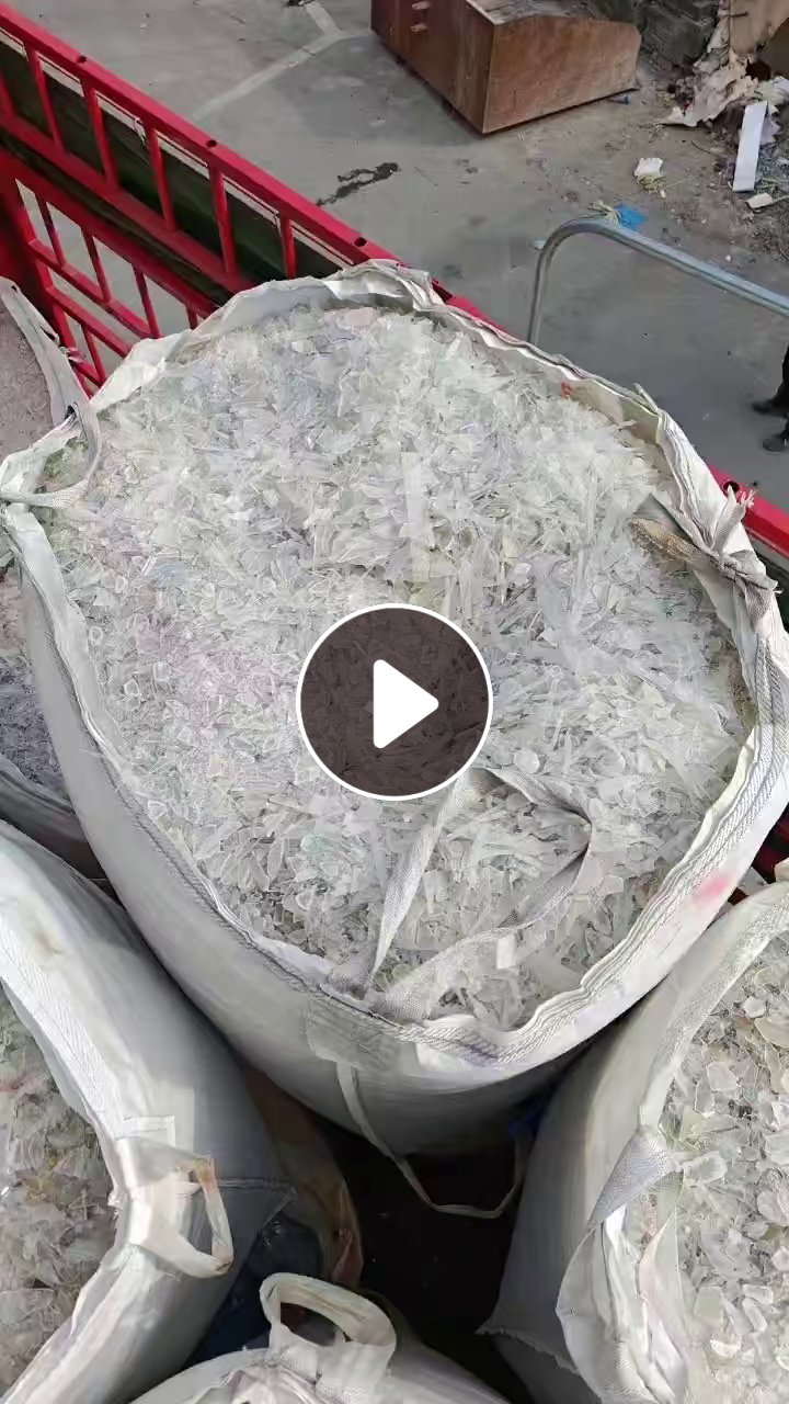 出售干粉透苯破碎料，社会料冰箱抽屉都有，没商标，长期有货