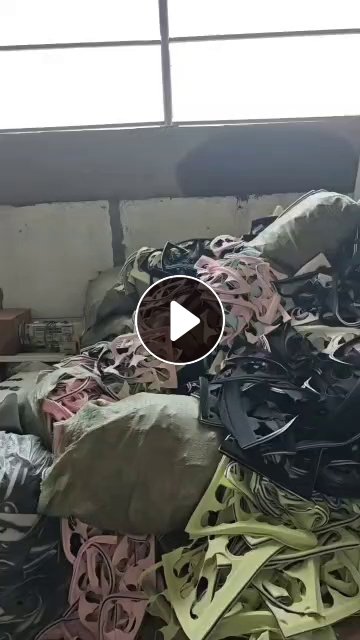 长期出售布夹棉边角料，可做填充材料，适合猫狗窝、懒人沙发、公仔厂家