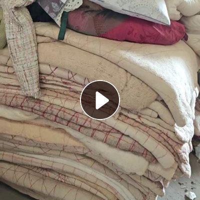 长期出售旧衣服分拣货夏A，冬装、包包、鞋子，棉被等，货在湖北荆门