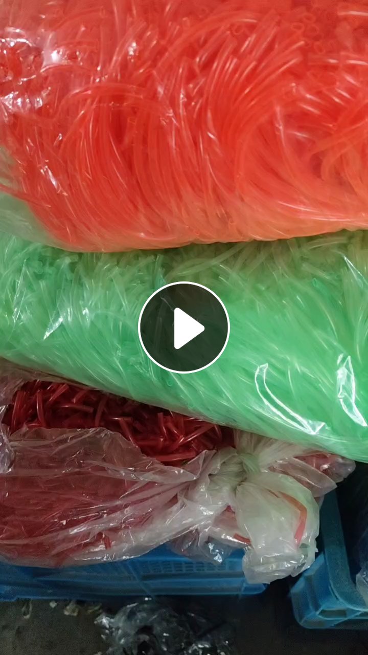 出售PVC边角料和破碎料，文具厂下来的