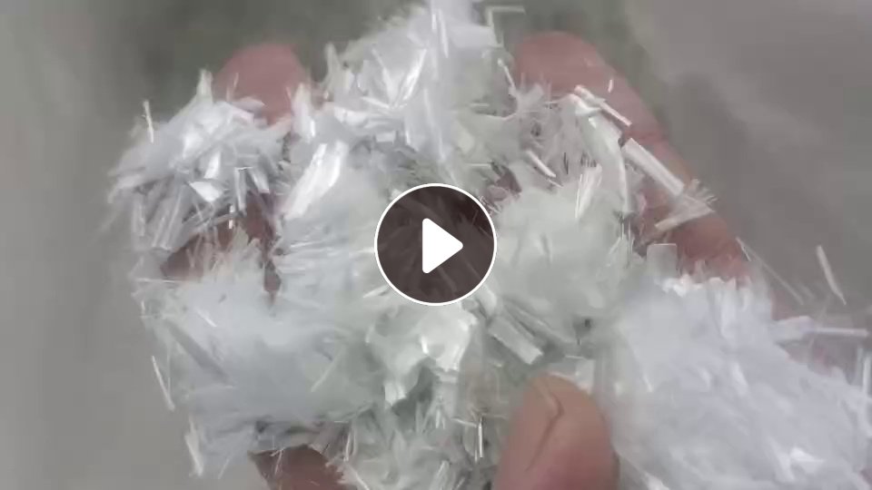 长期出售玻纤短切丝，玻璃纤维短纤，7-9微米现货50吨，13微米以上现货100吨