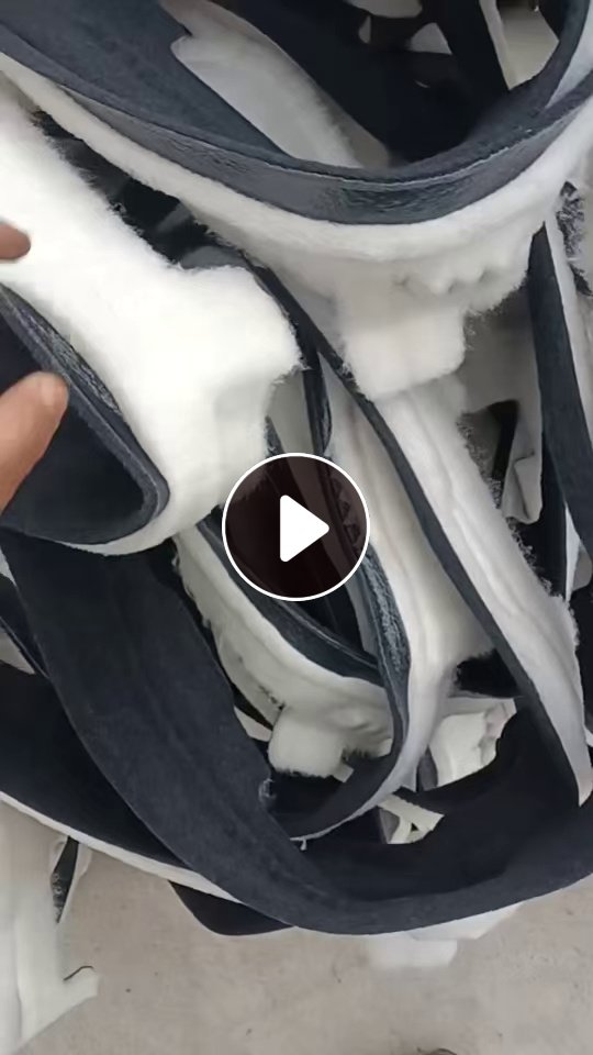 长期出售一面白一面黑的涤纶汽车内饰料，汽车内饰，现货50吨