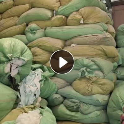 长期出售涤纶废布，涤纶边角料，白色现货200吨，杂色月供七八十吨