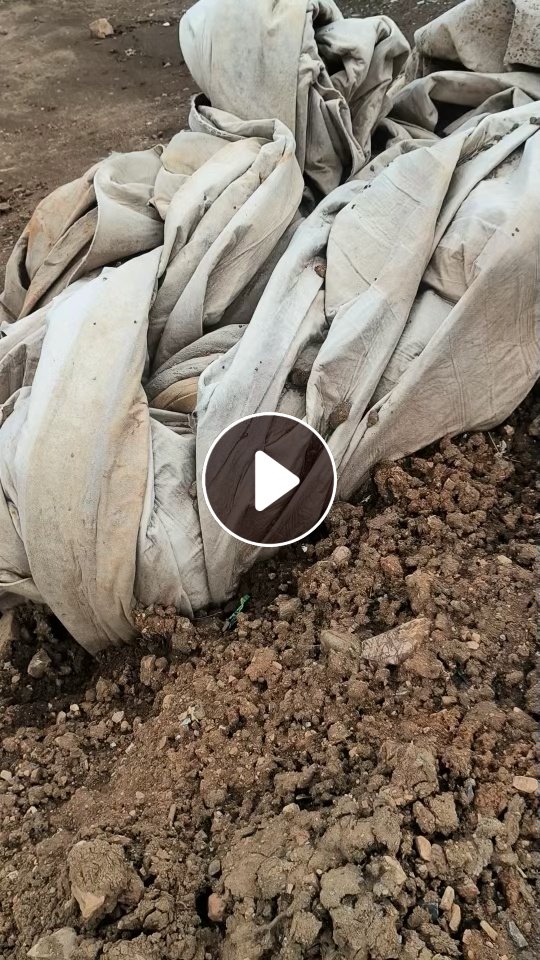 长期出售涤棉土工布，土工布，现货一百多吨