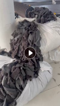 长期出售服装下脚料，涤纶废布，主要是黑色杏色卡其居多，货在河北衡水