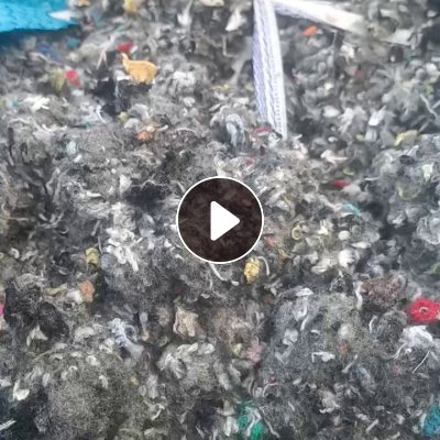 长期出售拉链破碎料，涤纶材质，PET破碎料，可以造粒，月供五六十吨，货在广东揭阳