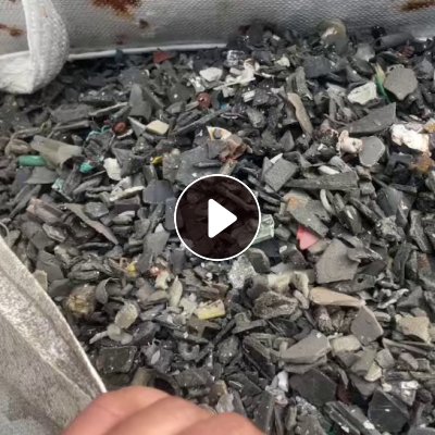 出售汽车内饰沉底料，汽车内饰盐底料，含铜铝不锈钢，过20度盐水，现货一挂车