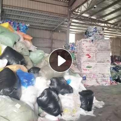 出售高压膜，干造水洗的都有，缠绕膜占8个以上，月供100吨