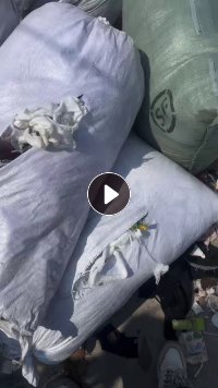 长期出售花色的羊毛衫下脚料，羊毛衫边角料，可开花做无纺布用，月供200吨