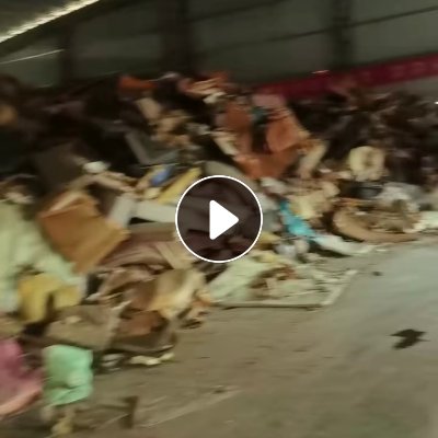 长期出售沙发拆下来的海绵，海绵边角料，黄色不带皮，现货60吨左右，货在广东惠州