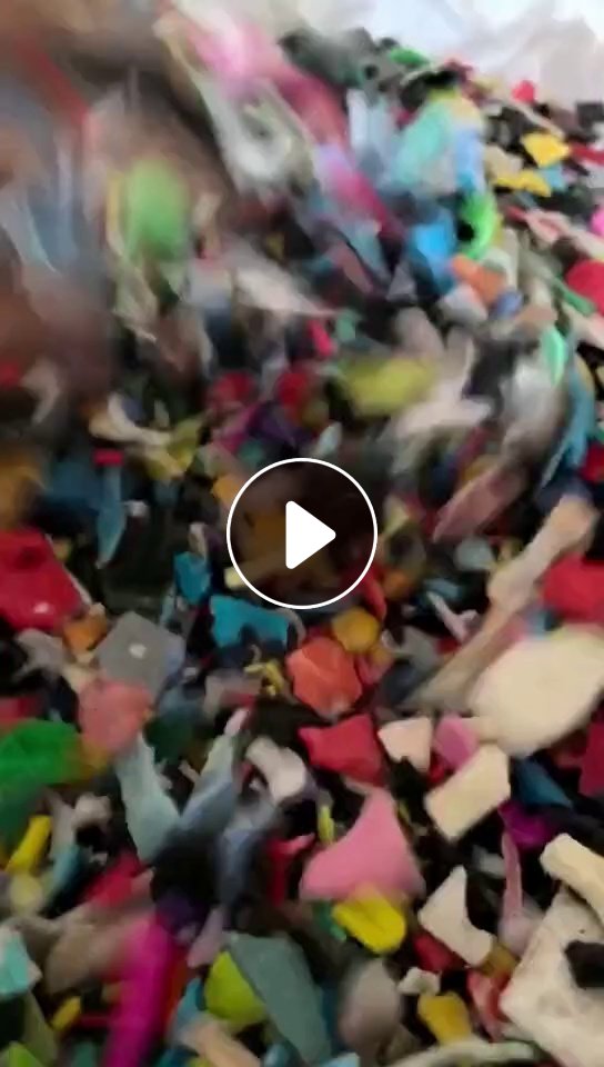 长期出售pp童车破碎料，清洗甩干上机料，不含农药桶，现货一挂车