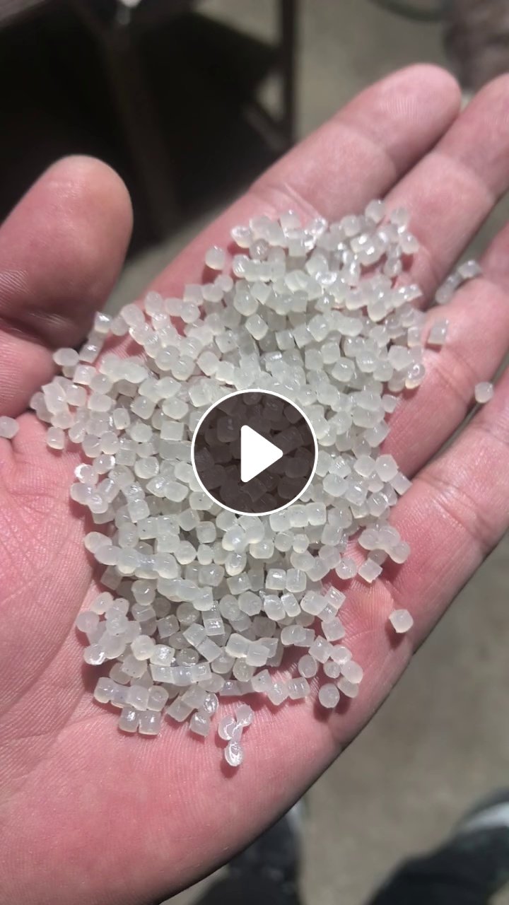 出售缠绕膜颗粒，现货10吨